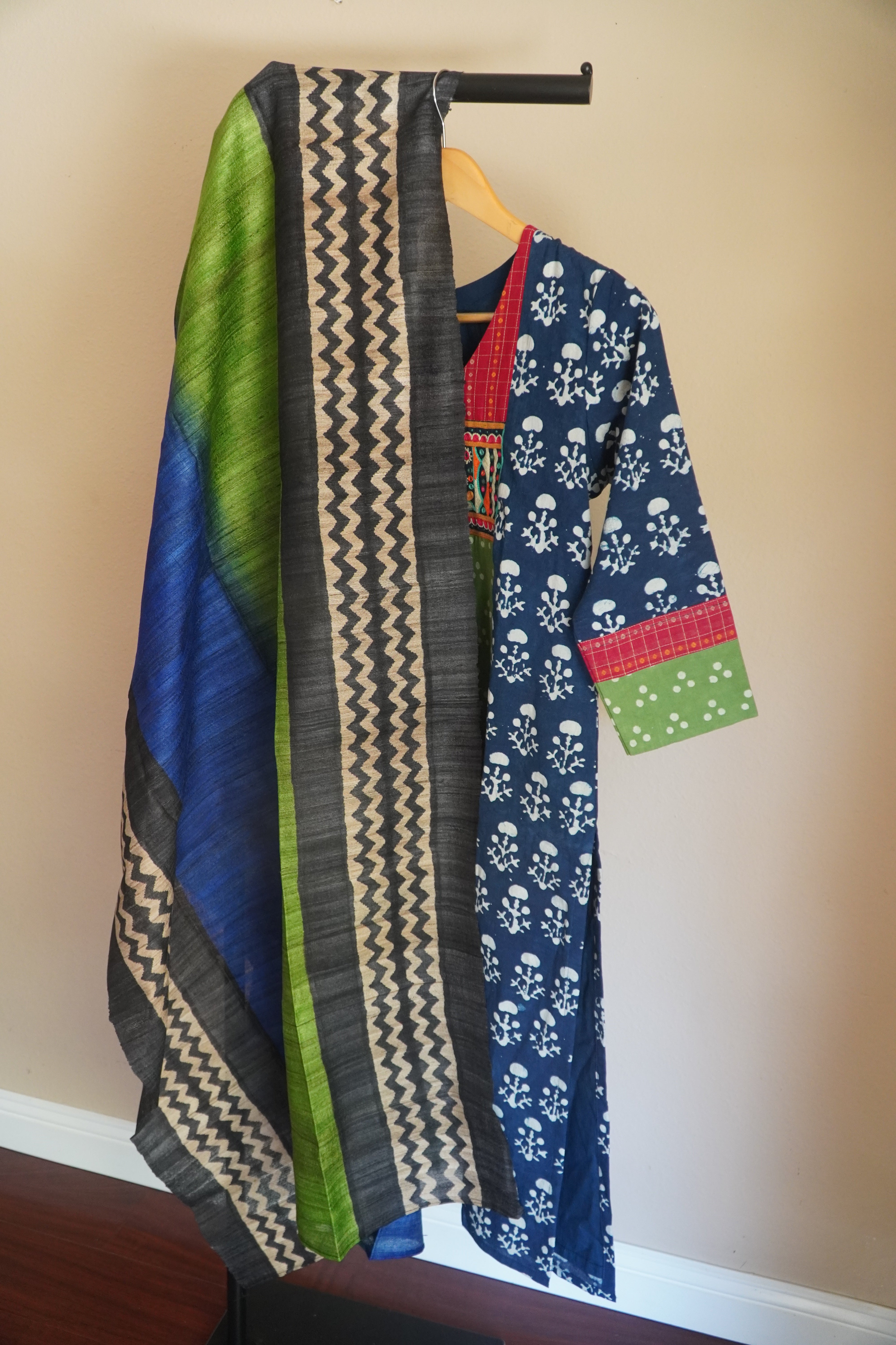 Blockprinted Tussar Dupatta