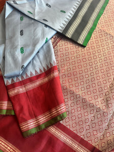 No Zari Kuttu Gadwal Silk