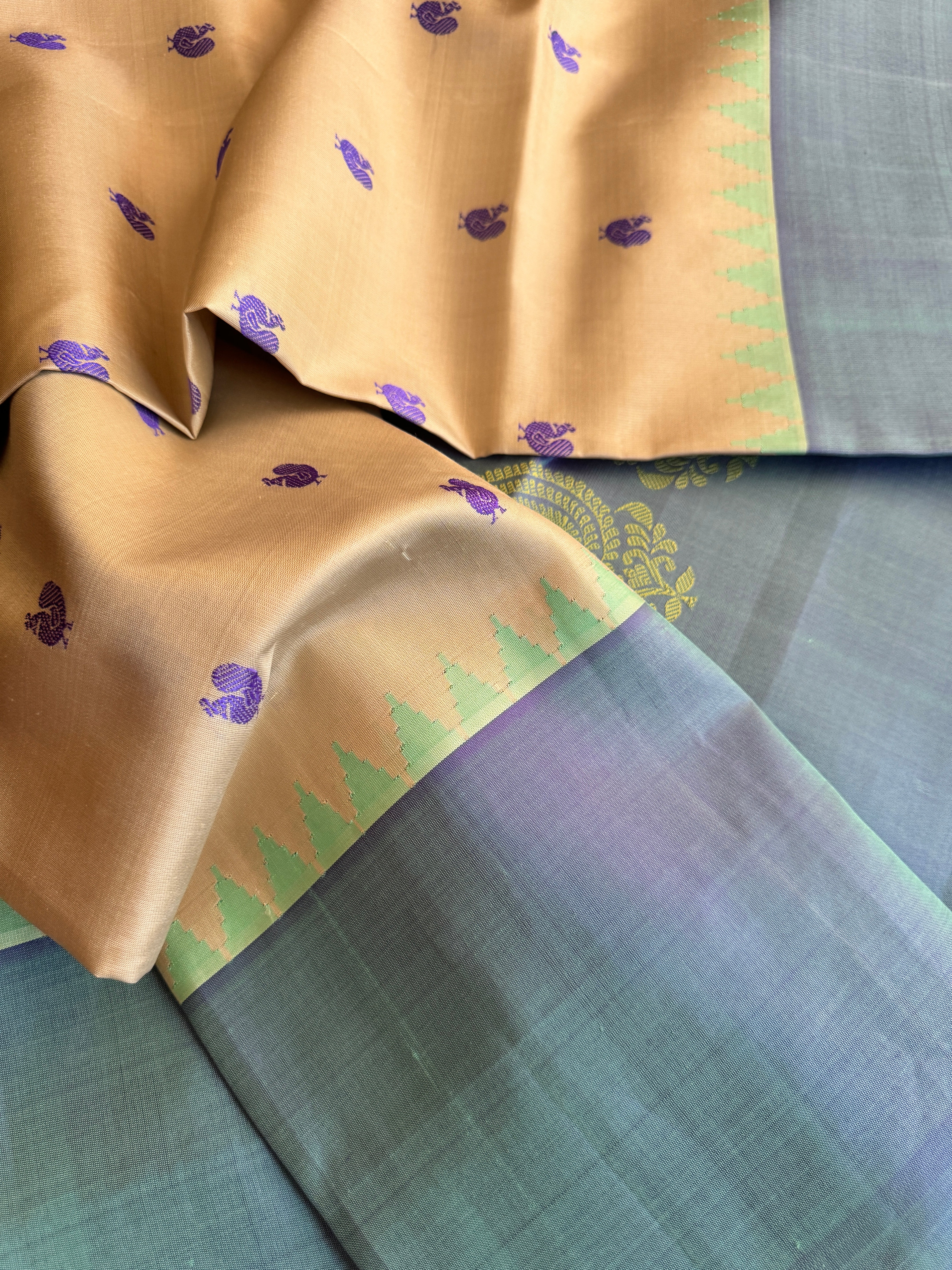 No Zari Kuttu Gadwal Silk