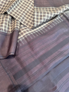 Linen by Silk : Korvai Kanjivaram